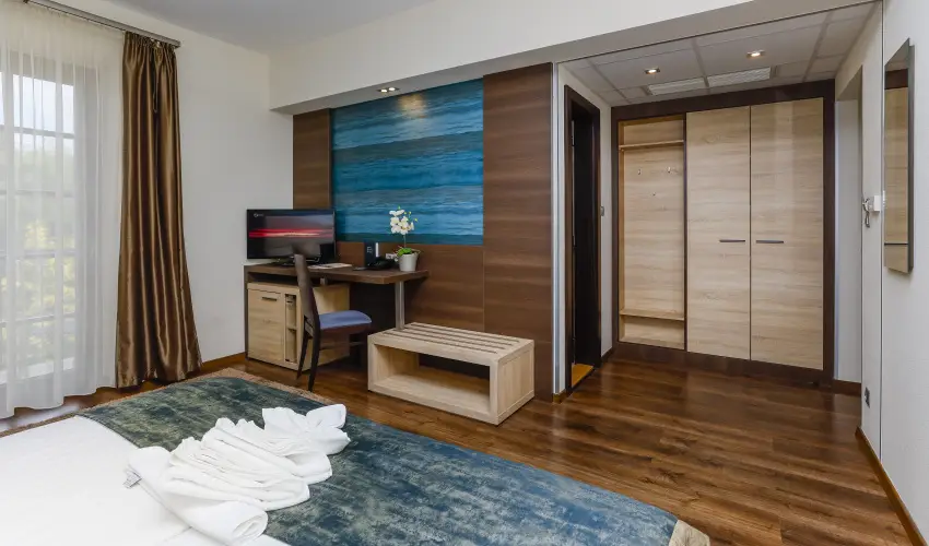 Hotel Villa Vlgy Eger - Pnksd (min. 3 j)