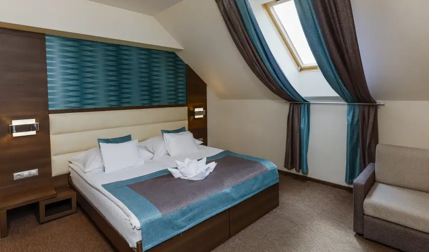 Hotel Villa Vlgy Eger - Pnksd (min. 3 j)