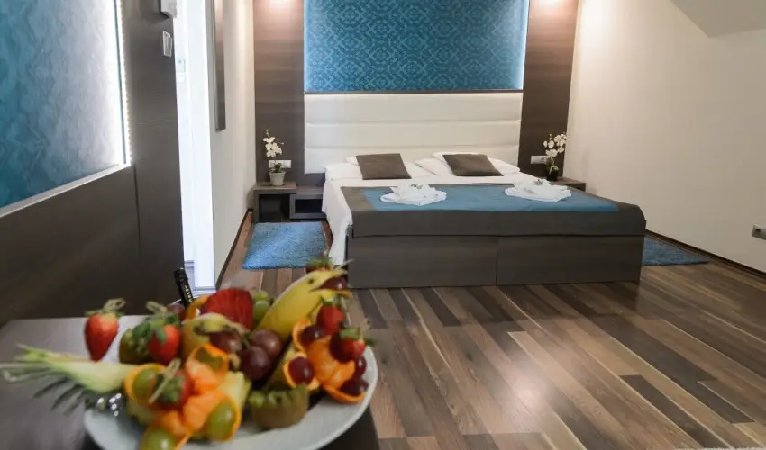 Hotel Villa Vlgy Eger - Pnksd (min. 3 j)