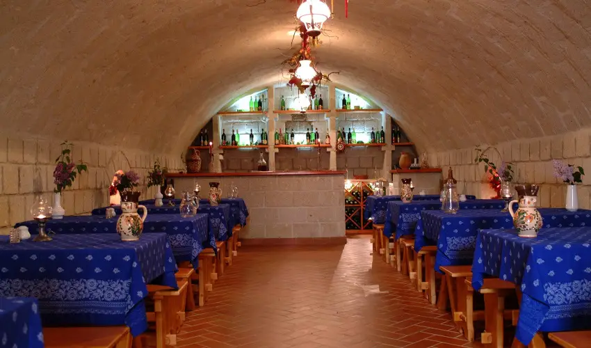 Hotel Villa Vlgy Eger - Pnksd (min. 3 j)