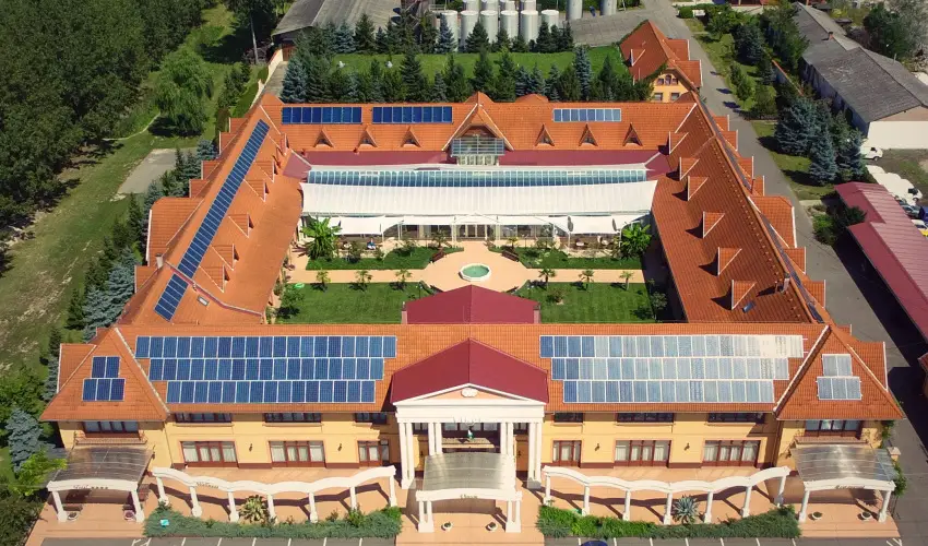 Hotel Vinum Wellness s Konferencia Hotel Kiskrs - Pnksd