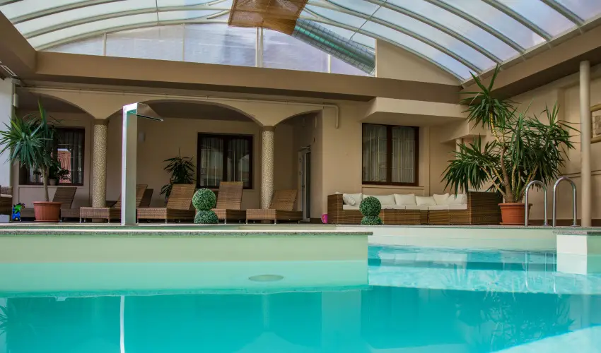 Hotel Vinum Wellness s Konferencia Hotel Kiskrs - Pnksd