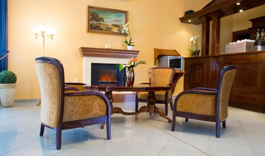 Hotel Vinum Wellness s Konferencia Hotel Kiskrs - Pnksd