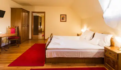 Hotel Vinum Wellness s Konferencia Hotel Kiskrs