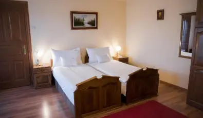 Hotel Vinum Wellness s Konferencia Hotel Kiskrs