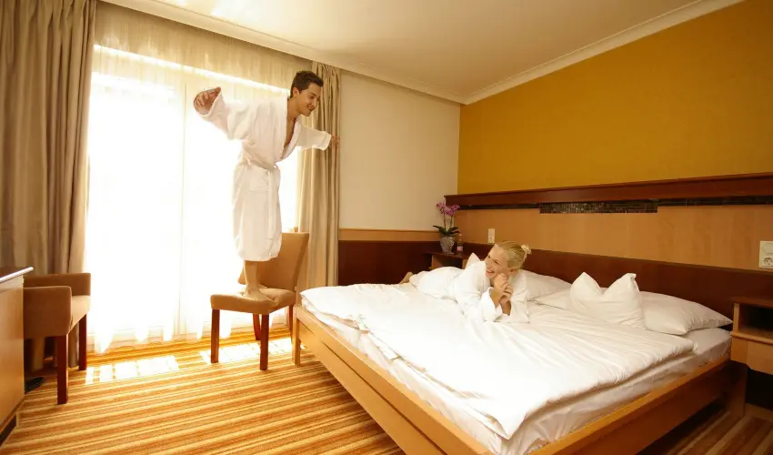 Hotel Xavin Harkny - Pnksd