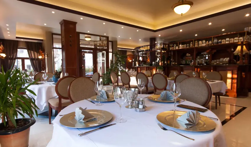 Hotel Xavin Harkny - Pnksd