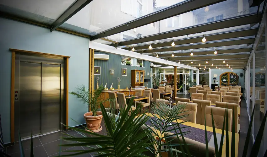 Hotel Xavin Harkny - Pnksd