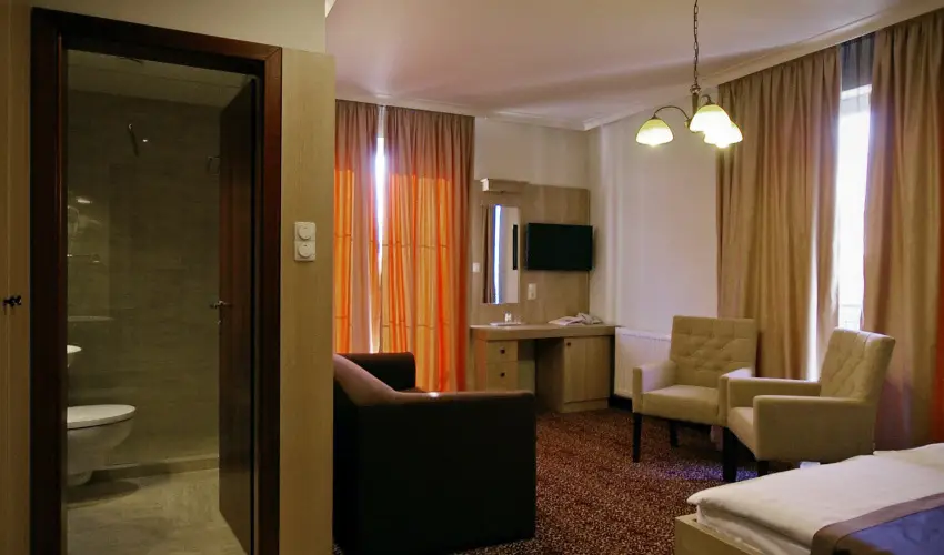 Hotel Xavin Harkny - Pnksd