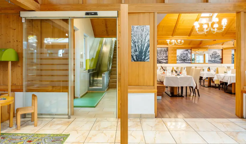 Hotel Xylophon Lutzmannsburg - Pnksd flpanzival, frdbelpvel