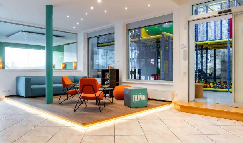 Hotel Xylophon Lutzmannsburg - Pnksd flpanzival, frdbelpvel