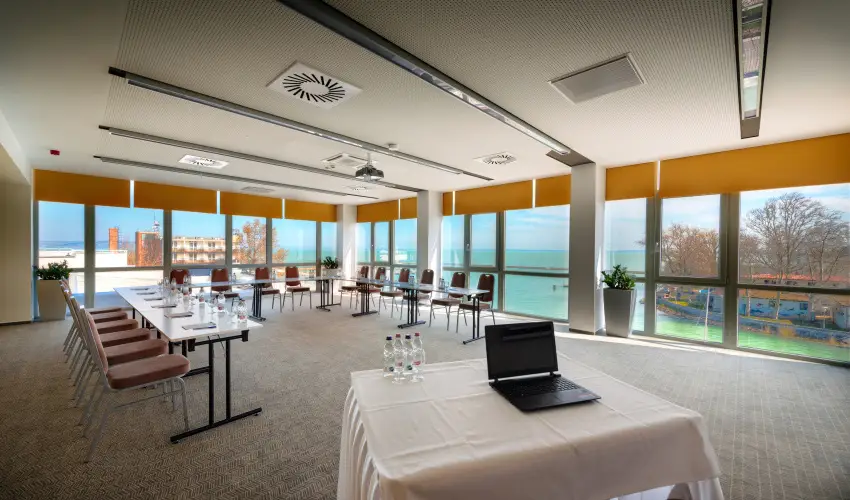 Hotel Yacht Wellness & Business Sifok - Pnksd (min. 3 j)