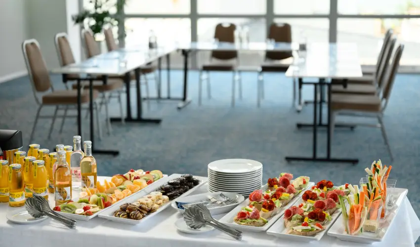 Hotel Yacht Wellness & Business Si�fok - P�nk�sd