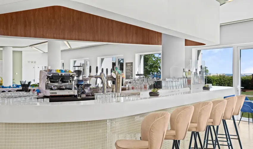 Hotel Yacht Wellness & Business Si�fok - P�nk�sd