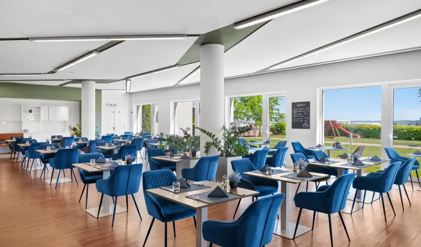 Hotel Yacht Wellness & Business Si�fok - P�nk�sd