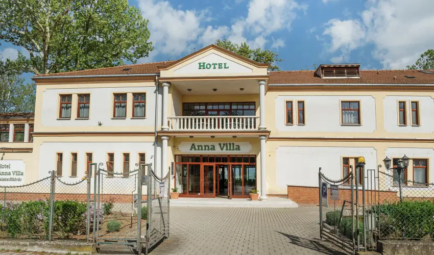 Hotel Anna Villa Balatonfldvr - Pnksd