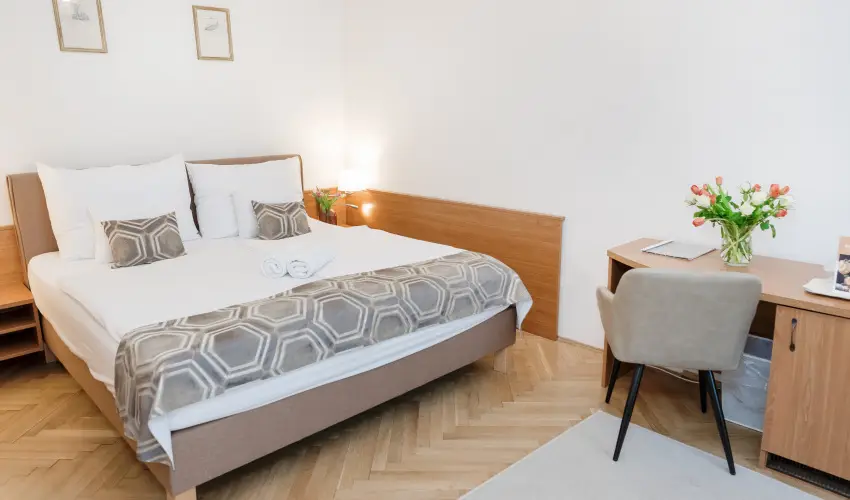 Hotel Anna Villa Balatonfldvr - Pnksd