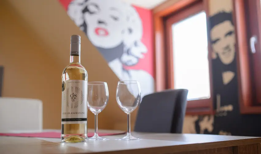 HR Apartmanhz Eger - Pnksd (min. 3 j)