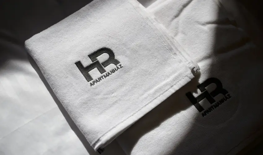 HR Apartmanhz Eger - Pnksd (min. 3 j)