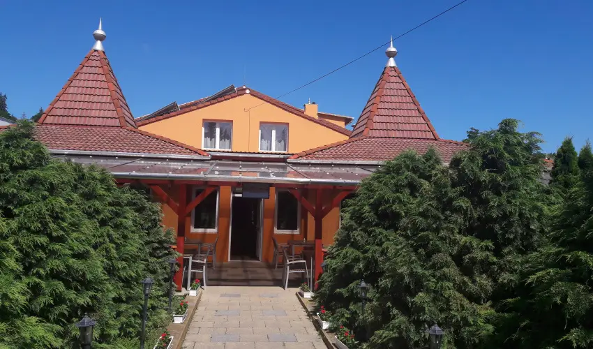 Hungria Panzi Miskolctapolca - Pnksd (min. 2 j)