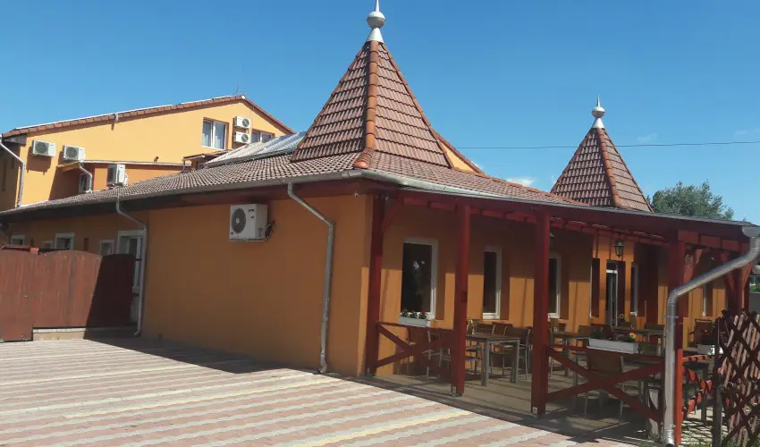 Hungria Panzi Miskolctapolca - Pnksd (min. 2 j)