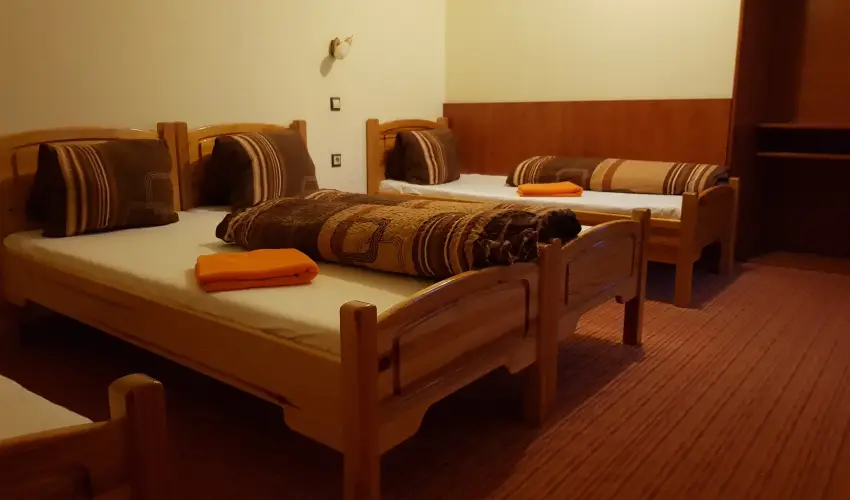 Hungria Panzi Miskolctapolca - Pnksd (min. 2 j)