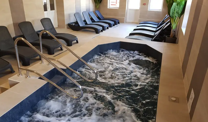 Hungria Panzi Miskolctapolca - Pnksd (min. 2 j)