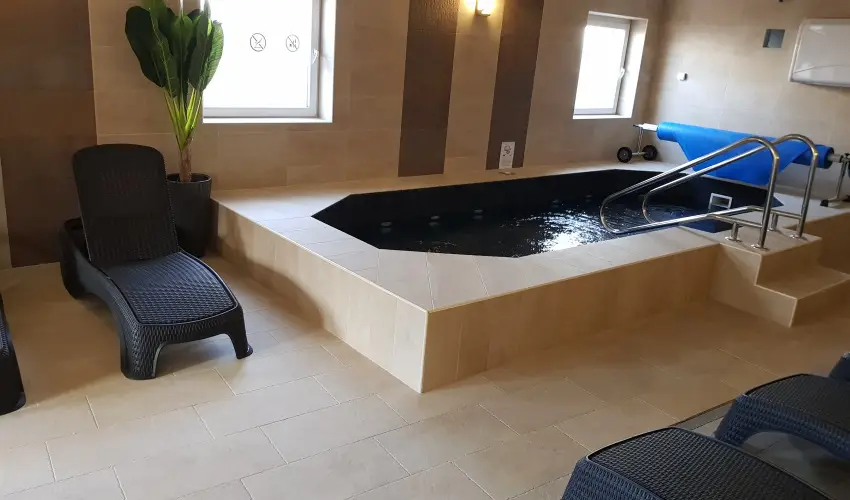 Hungria Panzi Miskolctapolca - Pnksd (min. 2 j)