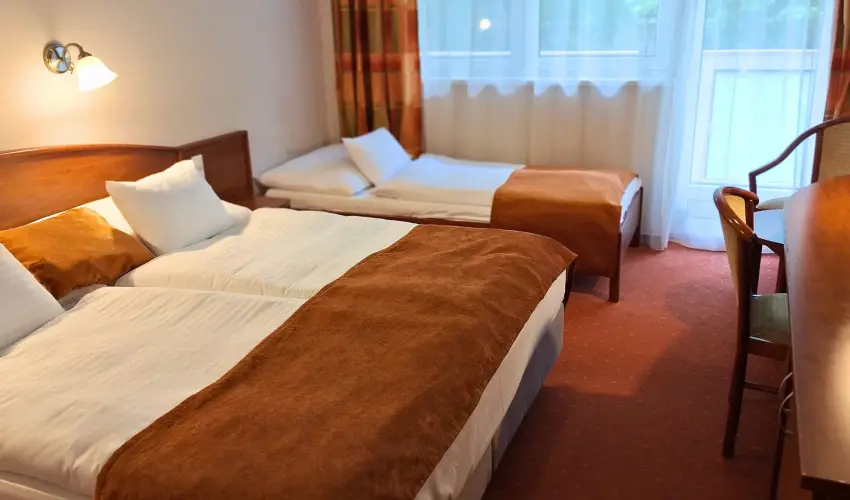 Hungarospa Thermal Hotel Hajdszoboszl - Pnksd (min. 2 j)