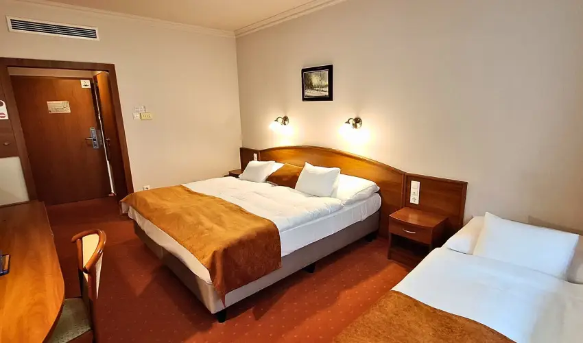 Hungarospa Thermal Hotel Hajdszoboszl - Pnksd (min. 2 j)