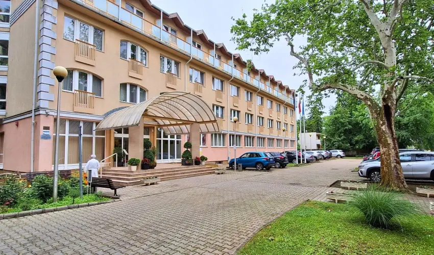 Hungarospa Thermal Hotel Hajdszoboszl - Pnksd (min. 2 j)