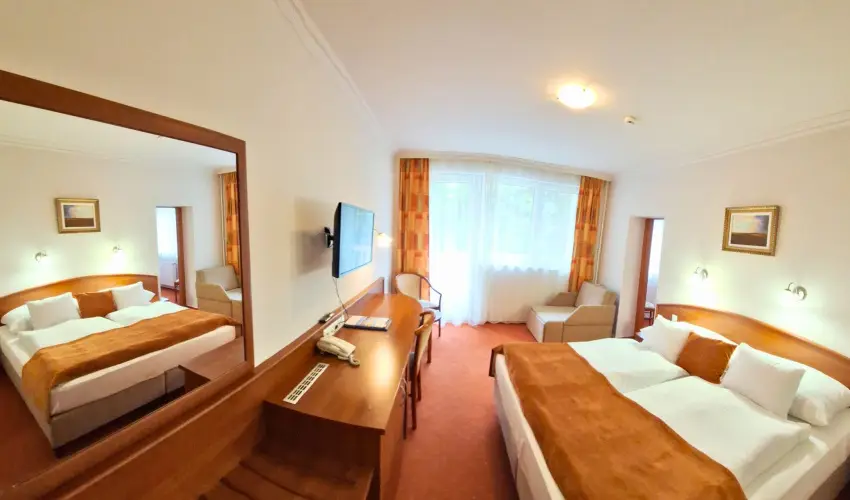 Hungarospa Thermal Hotel Hajdszoboszl - Pnksd (min. 2 j)