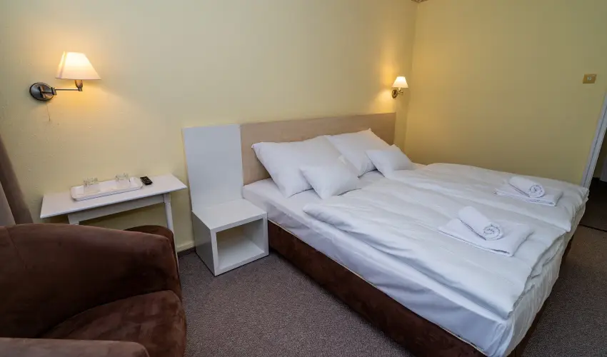 Hotel Hforrs Hajdszoboszl - Pnksd (min. 2 j)