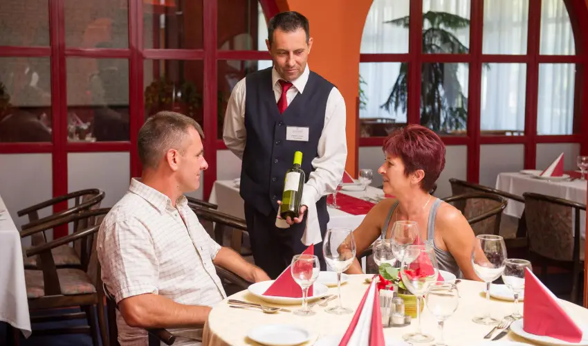 Hotel Nagyerd Debrecen - Pnksd