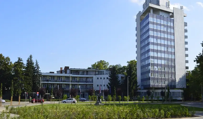 Hotel Nagyerd Debrecen - Pnksd