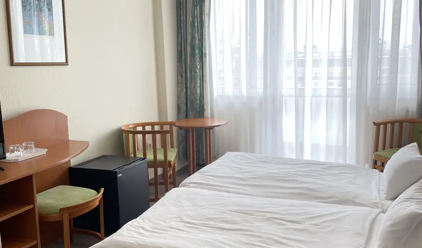 Hotel Nagyerd Debrecen - Pnksd