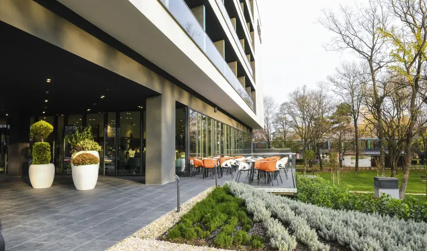 Hunguest Hotel S�st� Ny�regyh�za - S�st� - P�nk�sd (min. 3 �j)