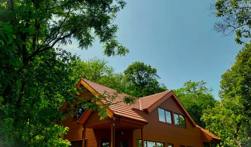 Hunor Vend�gh�z S�toralja�jhely - P�nk�sd (min. 2 �j)