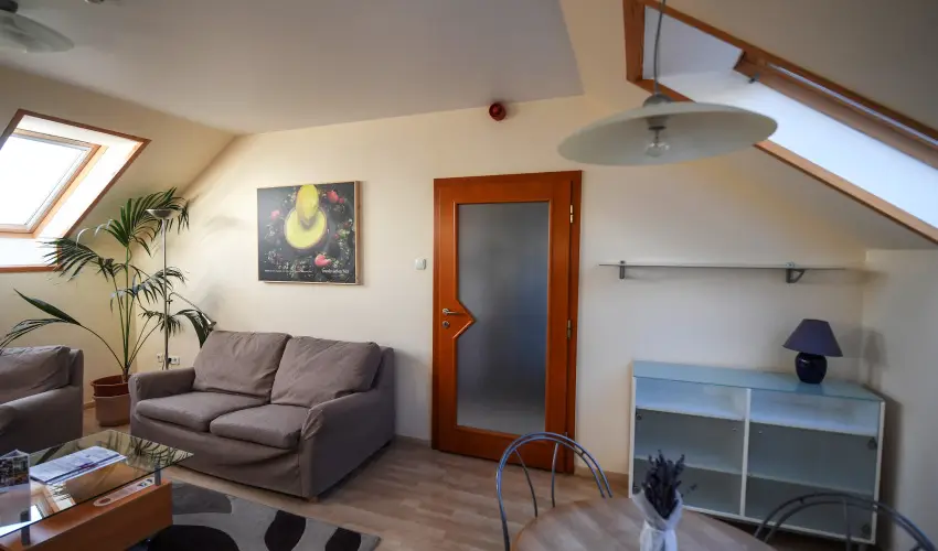 Imola Udvarhz Eger - Pnksd (min. 2 j)