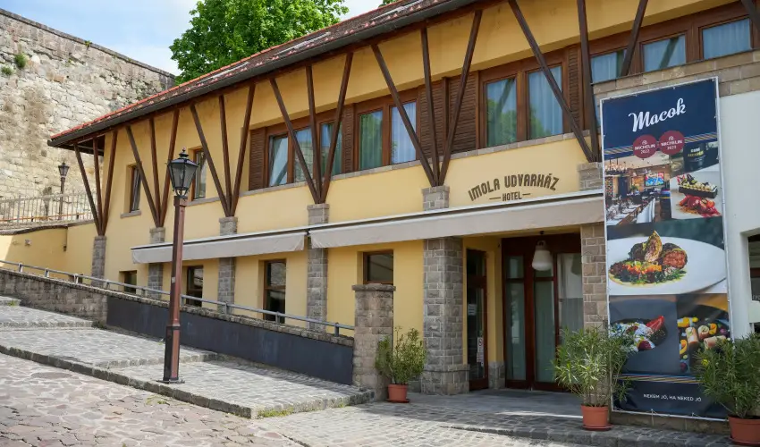 Imola Udvarhz Eger - Pnksd (min. 2 j)