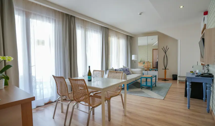 Imola Udvarhz Eger - Pnksd (min. 2 j)