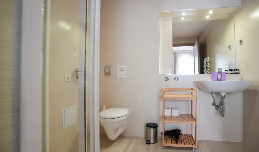 Imola Udvarhz Eger - Pnksd (min. 2 j)