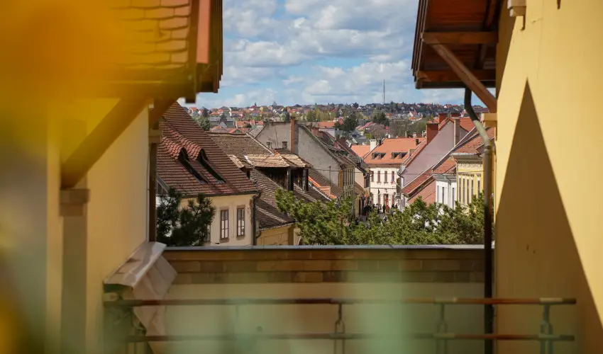 Imola Udvarhz Eger - Pnksd (min. 2 j)