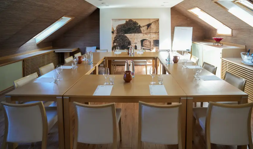 Imola Udvarhz Eger - Pnksd (min. 2 j)