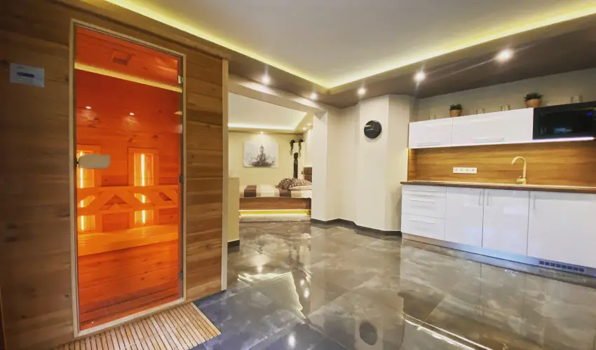 The Jakuzzi Room Miskolctapolca - P�nk�sd