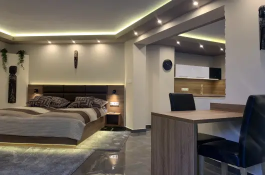 The Jakuzzi Room - P�nk�sd