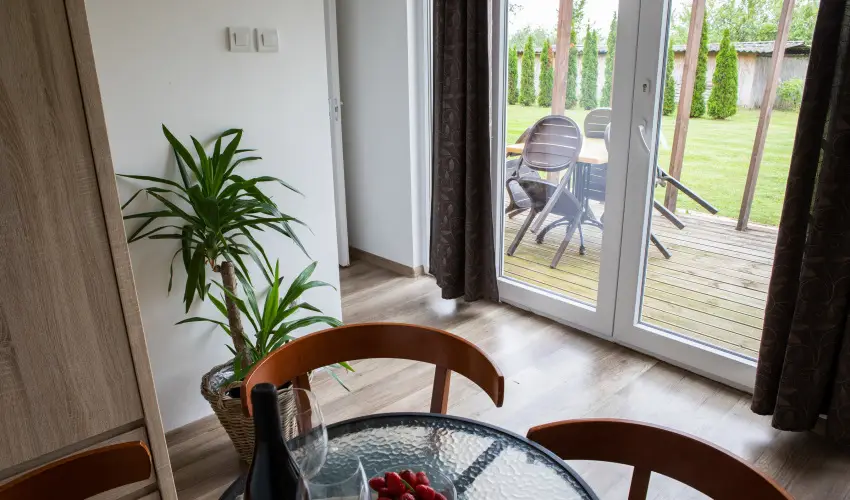 Zsanett Hotel Balatonkeresztr - Pnksd 