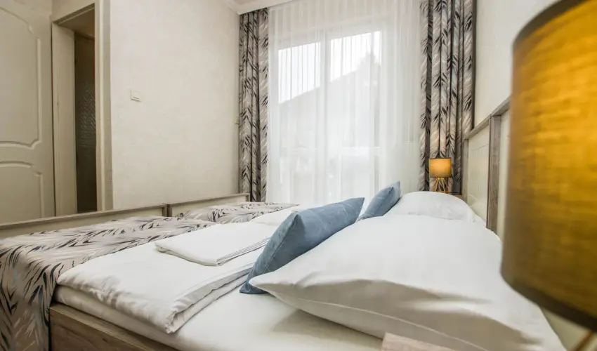 Jrja Panzi Hajdszoboszl - Pnksd (min. 2 j)