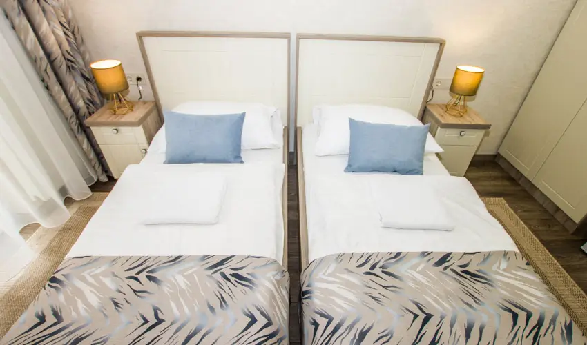 Jrja Panzi Hajdszoboszl - Pnksd (min. 2 j)