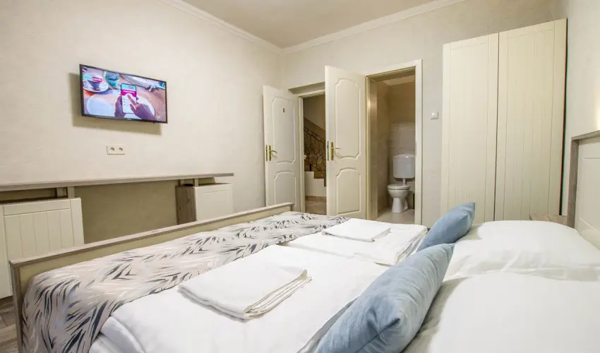 Jrja Panzi Hajdszoboszl - Pnksd (min. 2 j)